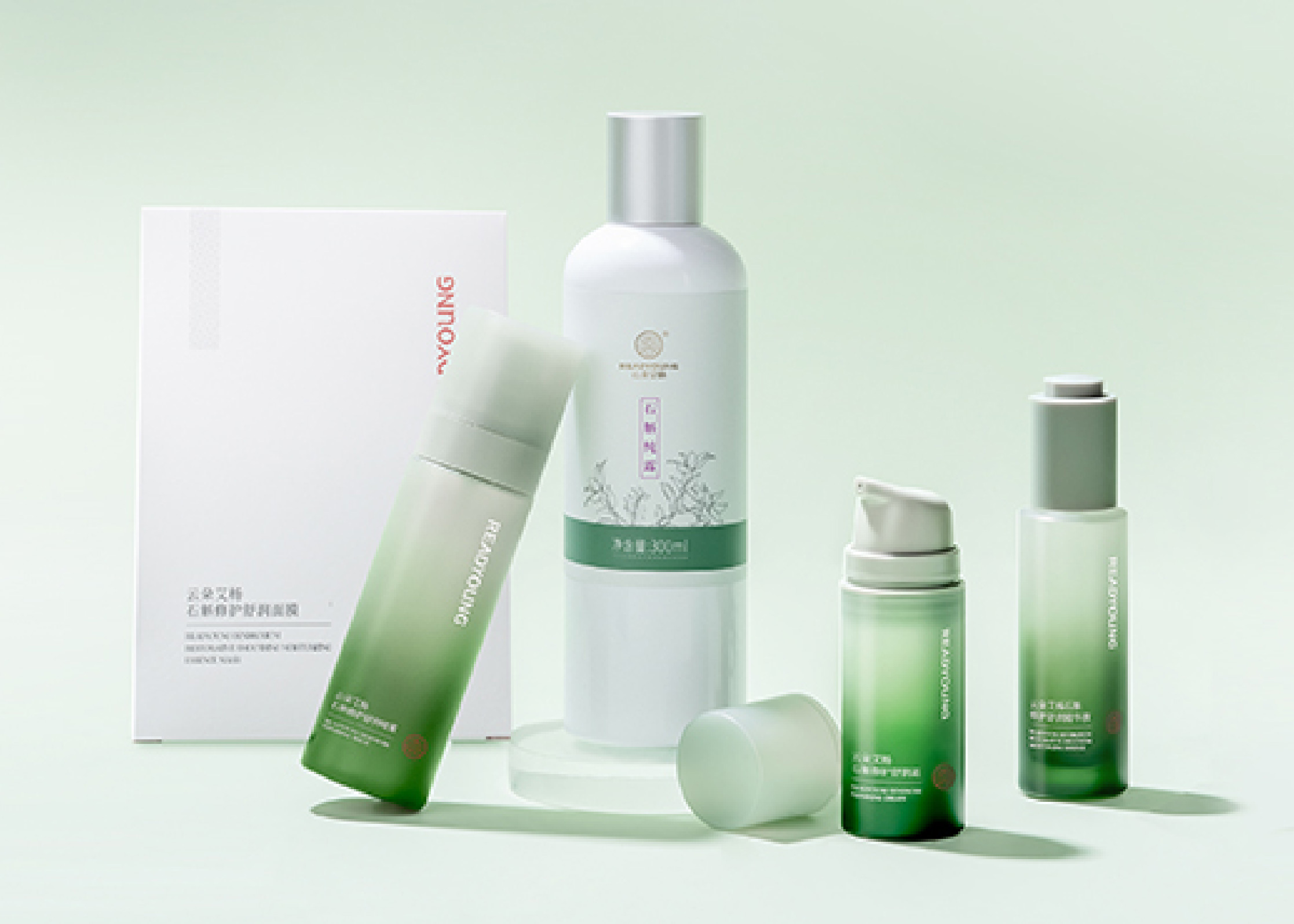 云朵艾杨是2015年创立的中高端草本护肤品牌，核心定位是将非遗古方与现代科技结合，专为东方肤质研发天然护肤品。品牌已列入保定市级非物质文化遗产的古法护肤配方，这构成了其独特的产品底蕴和文化标识。